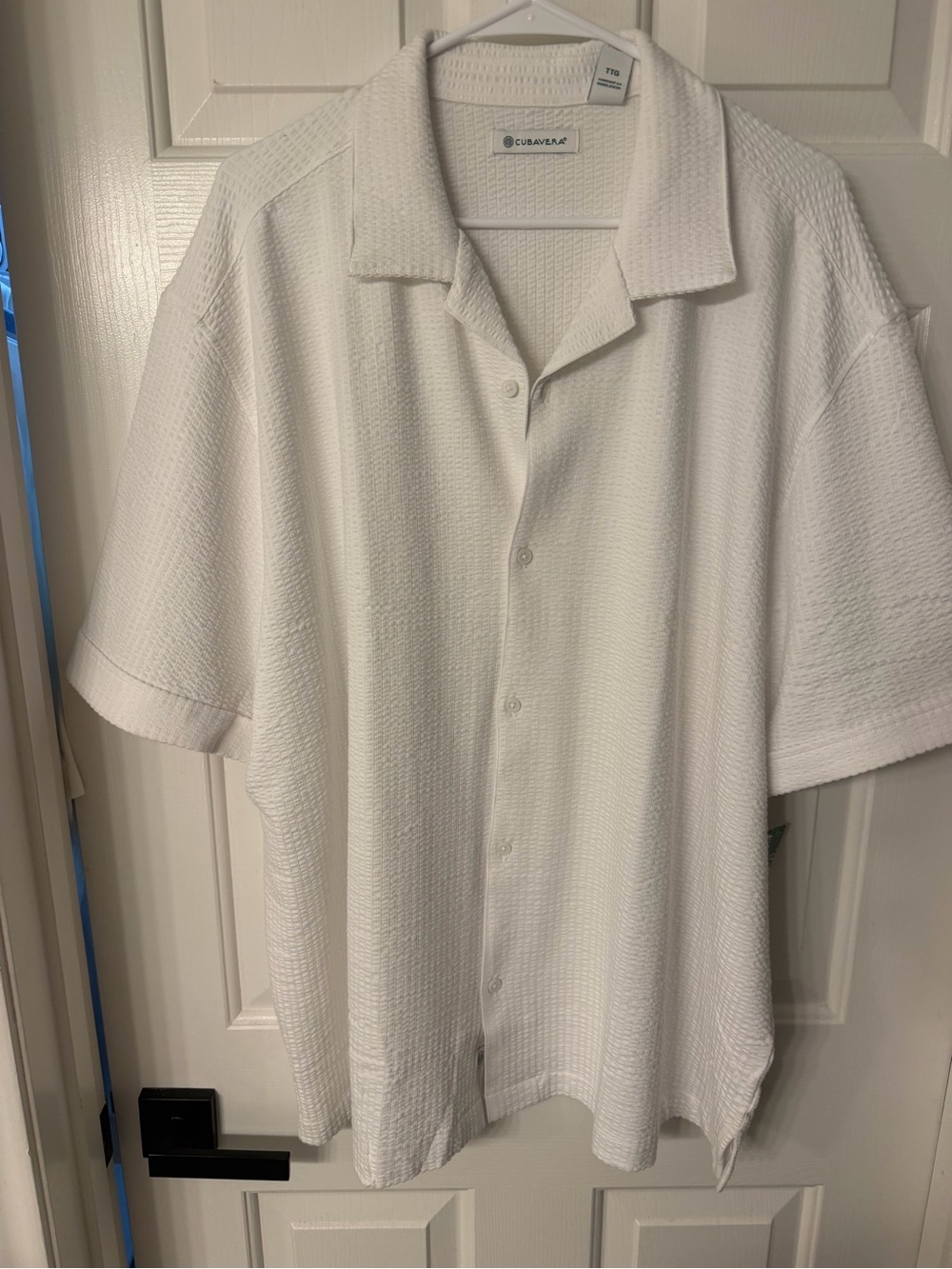 Cubavera White Short-Sleeve Textured Camp Collar Button-Down Shirt